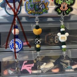 St Patrick’s Day Badge Reel