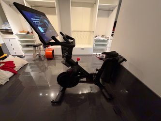 Peloton Bike