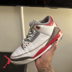 Jordan 3 Retro Fire Red (2022) (size 11)