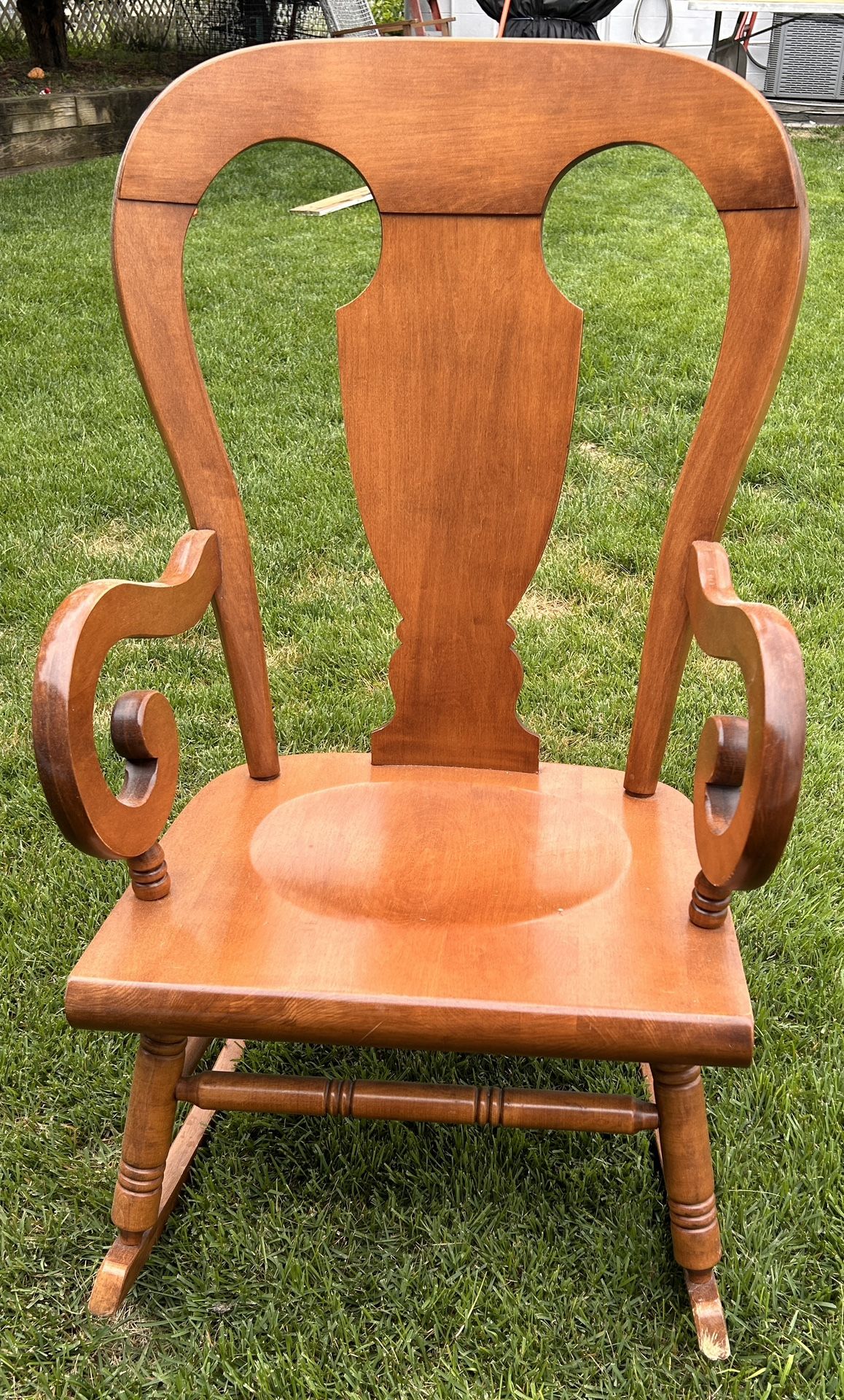 Solid Wood Rocking Chair