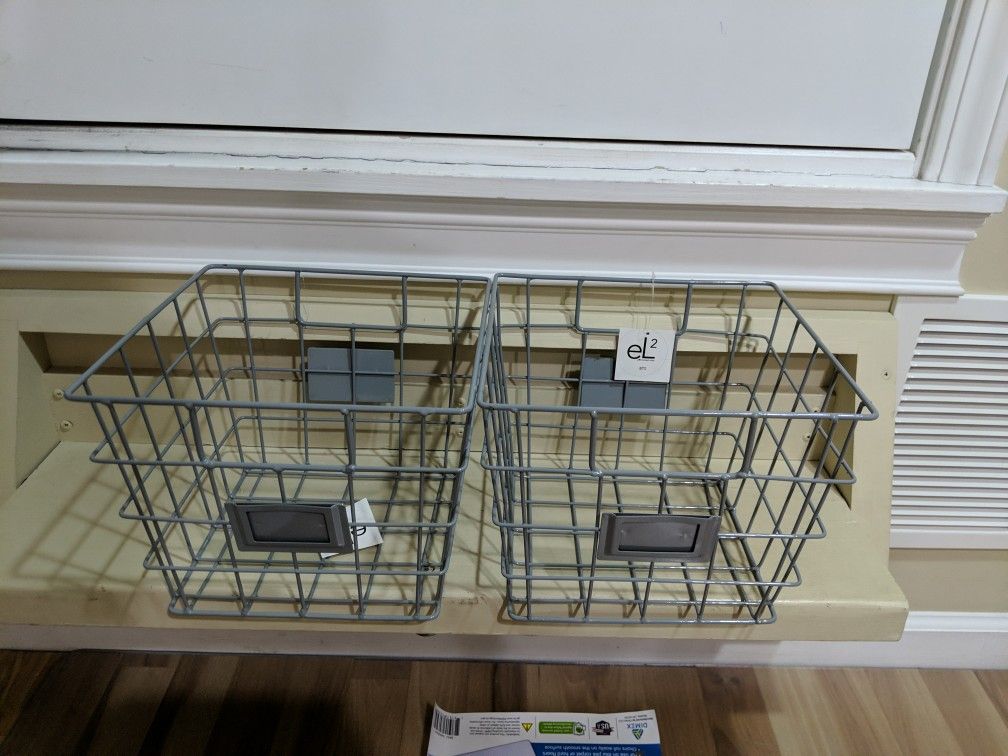 Grey Metalbaskets