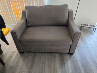 Pullout love seat