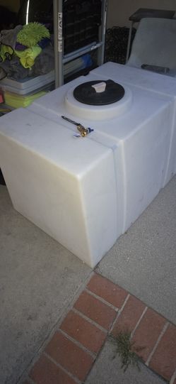 Tanque para agua de 100 galones
