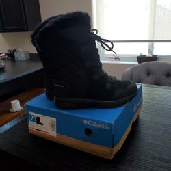 Women's Columbia Sportswear Boots