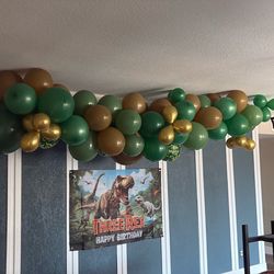 Free ballon arch
