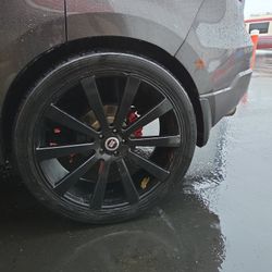 24" Spec1 Rims With Tires