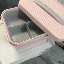 Make Up Storage