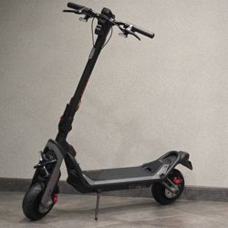 SALE! (Brand New) Segway Super Scooter GT3 Dual Motors Foldable Super Scooter Electric Surron Segway Scooter E Bike