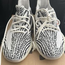 Adidas Yeezy Boost 350 V2 “Zebra” (2022/2023) – Size 9.5 – Excellent Condition