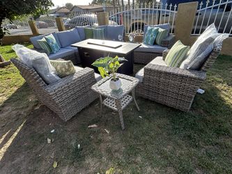 Patio Furniture Set Outdoor New In The Box 