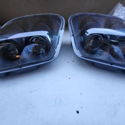 Head Lights Chevy Chevrolet Corvette C5 - Compatible and Fits for Chevrolet

