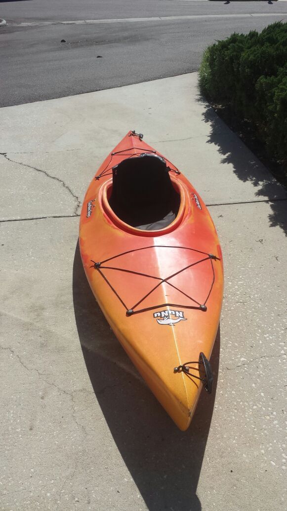 Kayak - Clearwater Design NuNu 9.5 ft