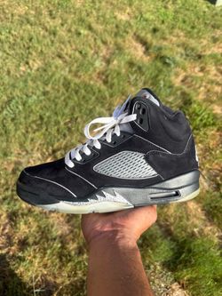Jordan 5 Retro "Black Metallic" Sz9.5 Reimagined