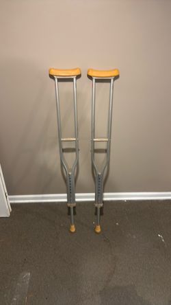 Adjustable Aluminum Underarm Crutches Pair