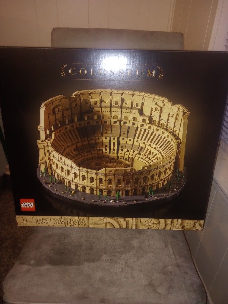 S.P.Q.R Colosseum Lego