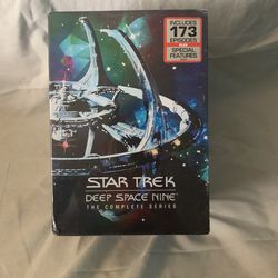 Star Trek Deep Space Nine Complete Series DVD Sealed