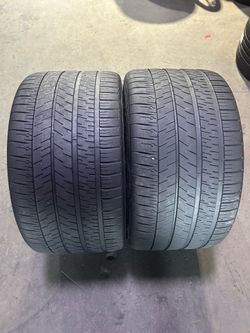 SET OF 2 USED TIRES MICHELIN PILOT SPORT ALL SEASON 4 ZP (run flat)…305/30/20