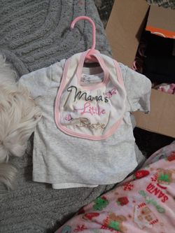 Shirts And Bib