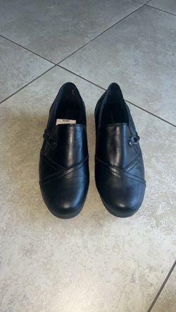 Women’s Black Slip On Shoes, Size 9