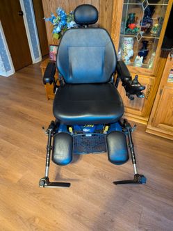 Pride Jazzy Elite HD Wheelchair