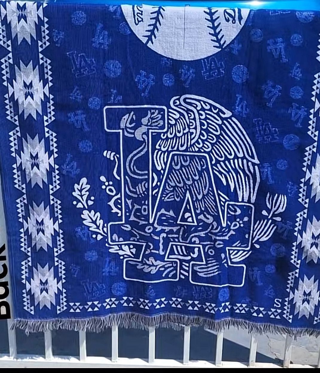 Los Angeles Dodgers Zarape With Hoodie Heavy Material Warm 