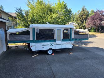 Starcraft Tent Trailer.