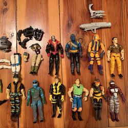 G.I. Joe Figure / Vehicle Lot