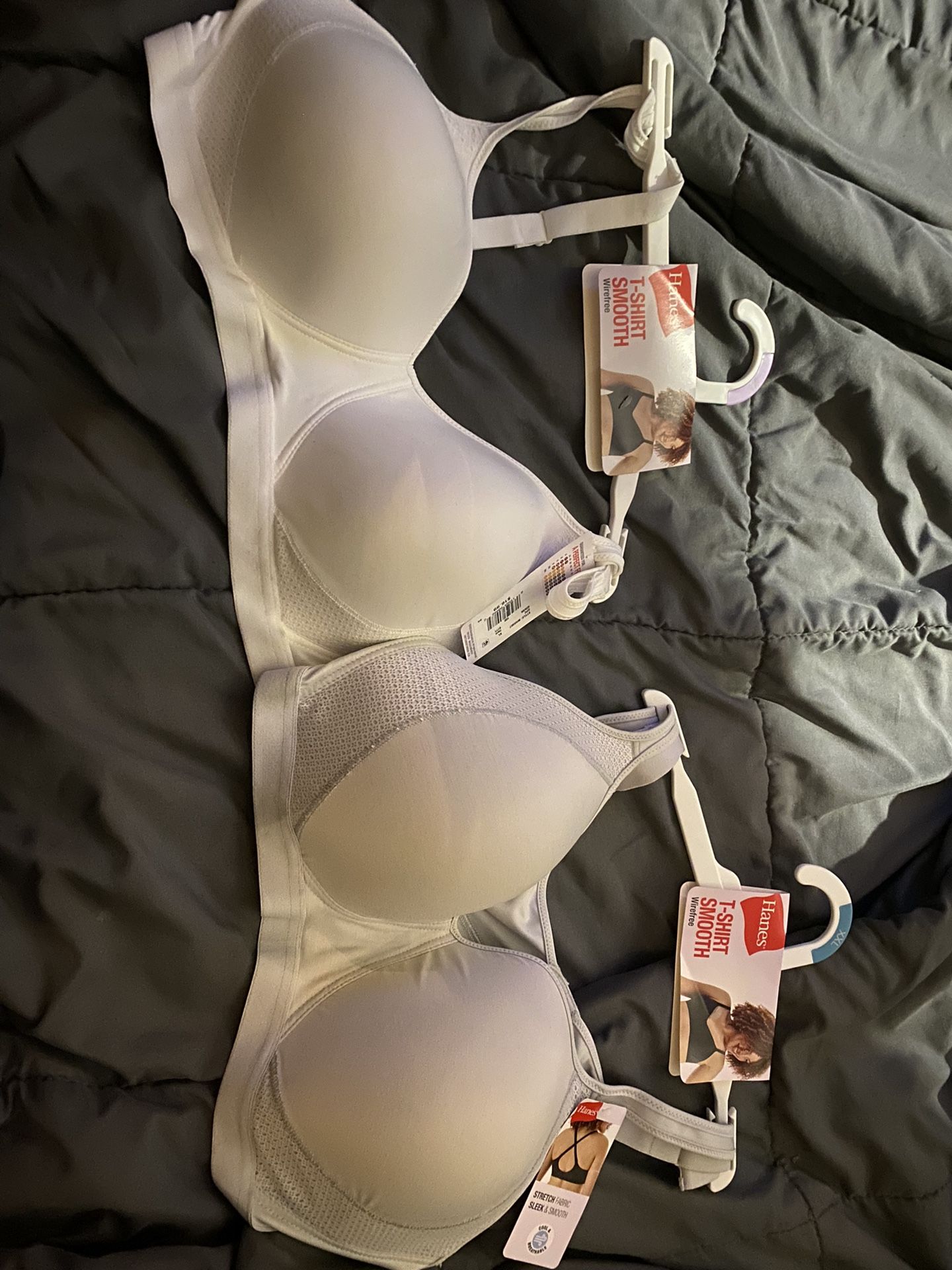Hanes Tshirt Bra New