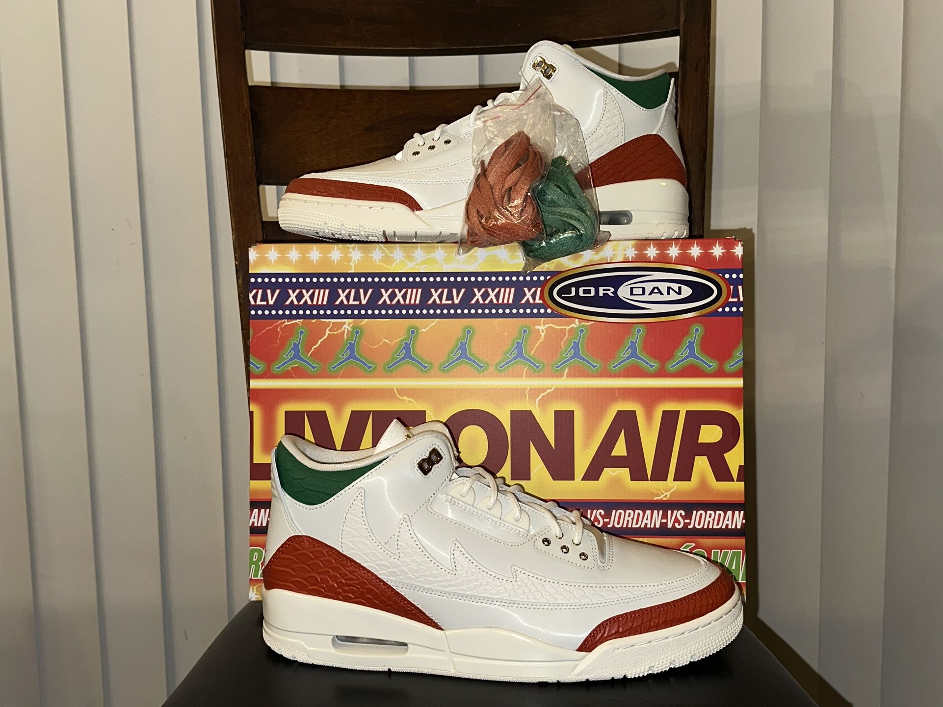 NEW NIKE AIR JORDAN 3 RETRO MEX EL VUELO Sz 13