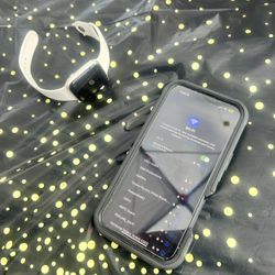 Apple Watch SE iPhone 16 Plus