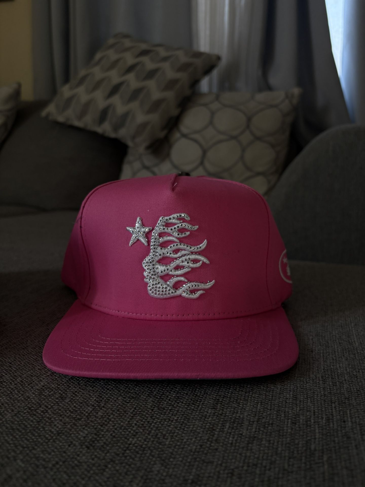 Hellstar Hat Vvs