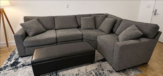 Couch - Sectional 4-peice sofa