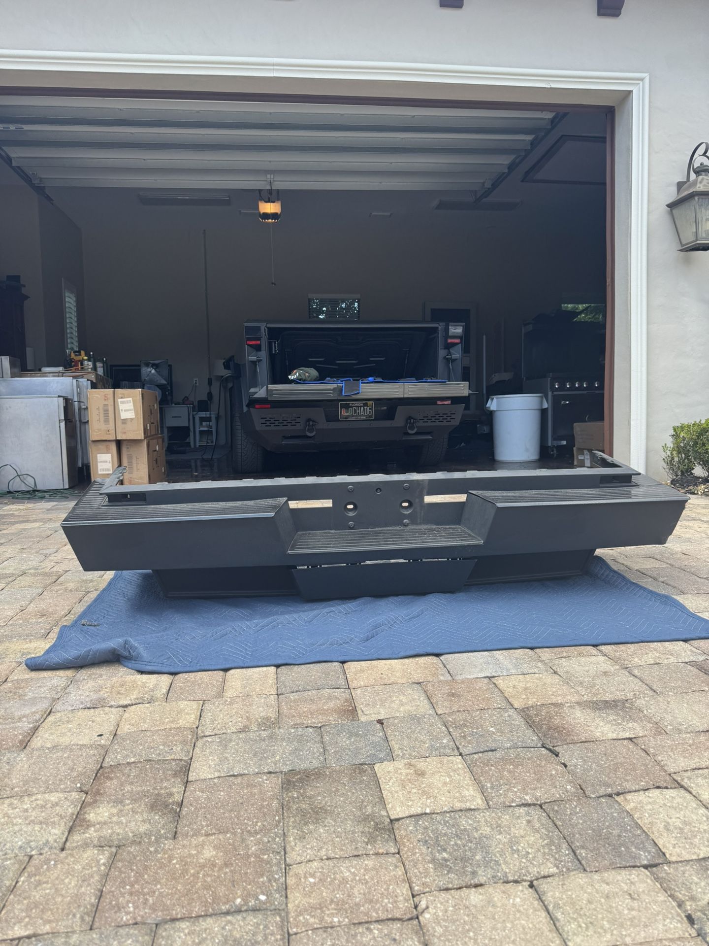 2024 Tesla Cybertruck Rear Bumper