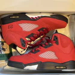 Jordan 5 “Raging Bulls” Used Size 11 Men’s