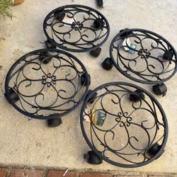 Metal Plant Stand With Wheels 