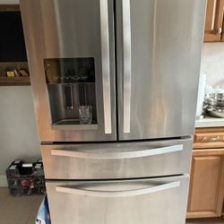 Whirlpool WRX735SDBMO9 Refrigerator 