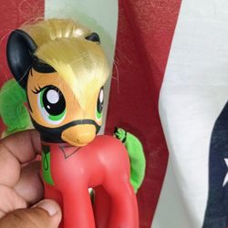 My Little Pony Applejack 6" Power Ponies G4 Fashion Style Collection Figurine