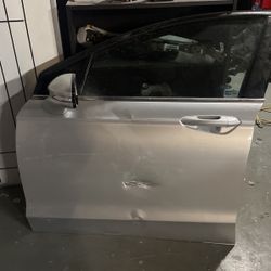 Ford Fusion Driver Door 