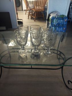 Glass cup set