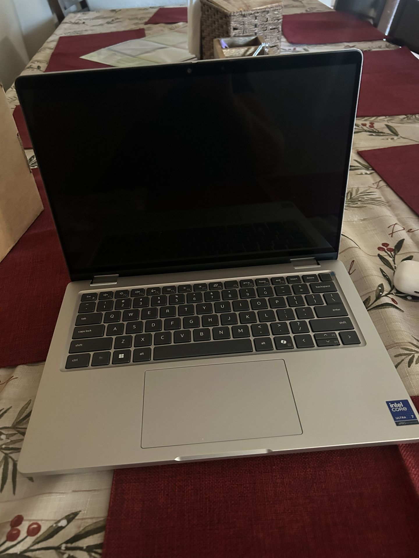 Laptop 14 Pro Plus. 