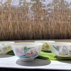 Vintage Japanese Collectible Hand Painted 4 Piece Bowl Set. 