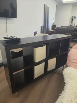 Entertainment center/Cabinet