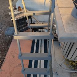 90402e Above Ground Pool Pump And Ladder 