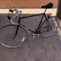 For Sale Road Bike Schwinn 12 Speed Good Condición 