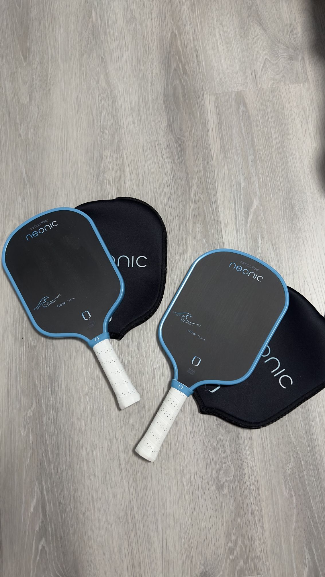 Neonic Flow 16mm Pickleball CF Paddles