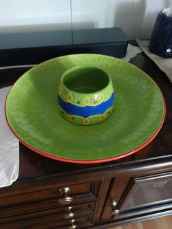 Ceramic Chip and Dip Bowl. 