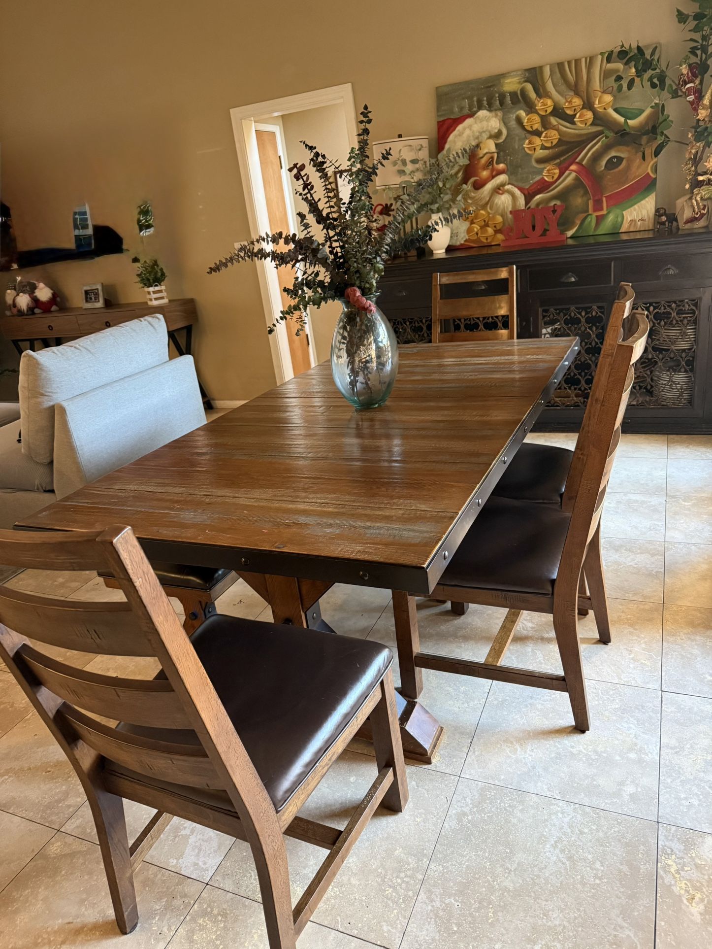 Rustic Dining Table/Chairs & Bench