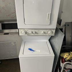 Whirlpool laundry center gas  24”