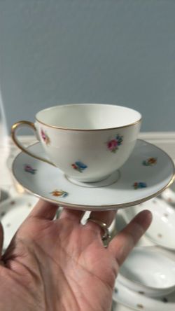KPM Germany Vintage Fine China Dinnerware Set with Gold Trim & Floral Pattern – Serving Set