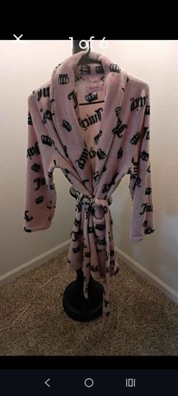 Juicy Couture Robe
